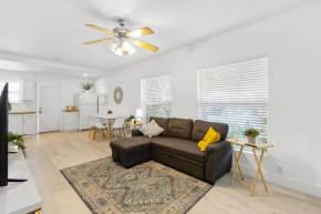 Dreamy 1-bedroom apt walking distance to Las Olas